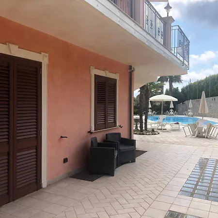 Apartment La Marinella