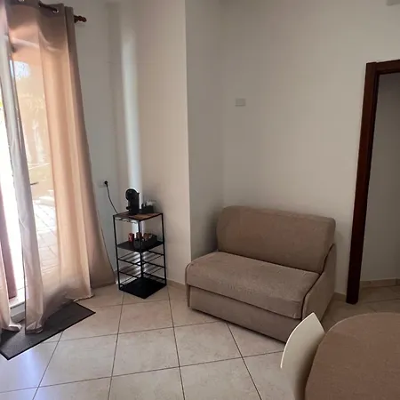 Apartment La Marinella *